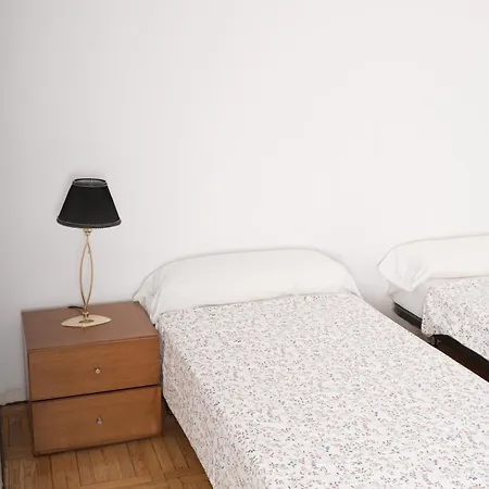 Rua 35 Hostel *
